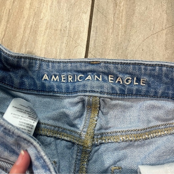 AE American Eagle Daisy Denim Highest Waist Baggy Short Size 4 - Picture 7 of 10
